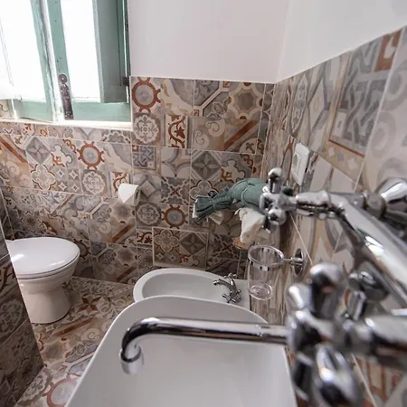 A Casa Di Emilia * קטאניה